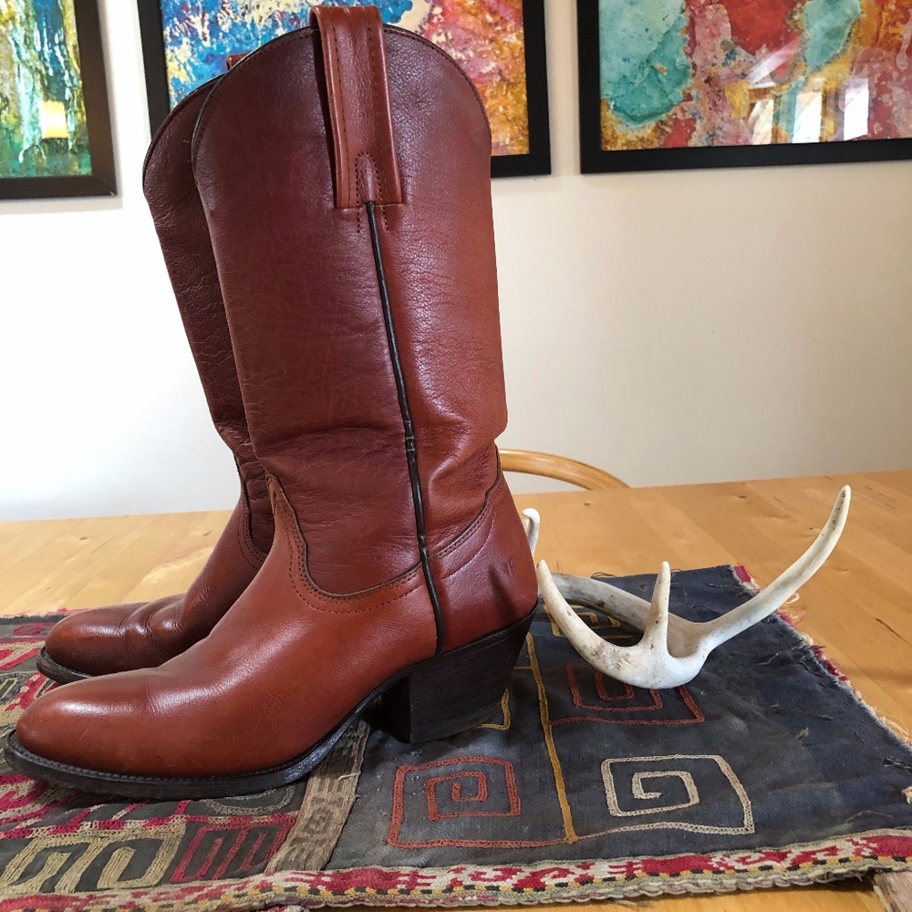 VTG Frye Western Boots in Cognac *USA